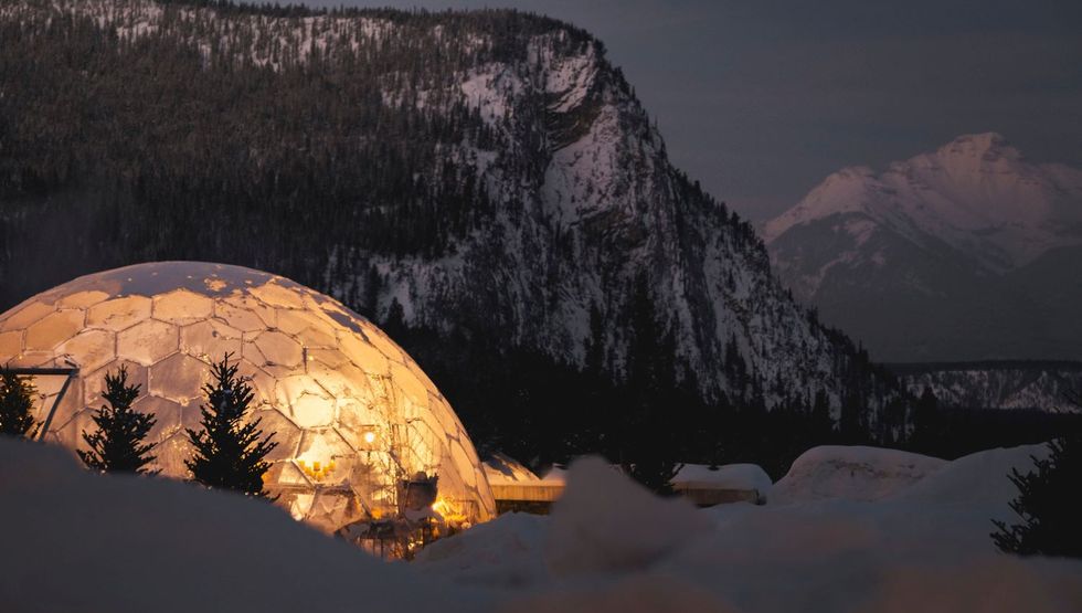 Dome dining