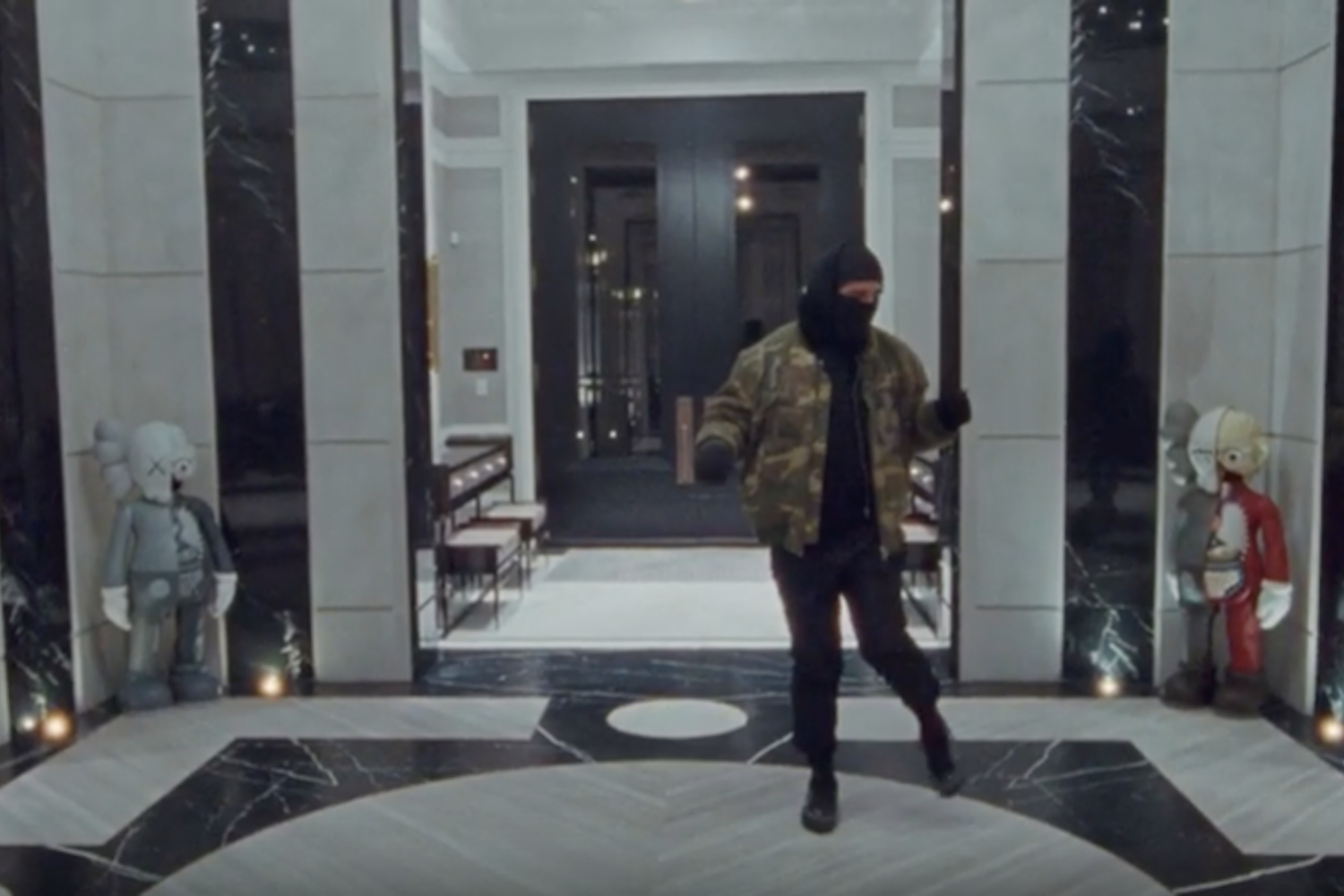 Take a look inside Drake's mansion in his new quarantine-themed music ...