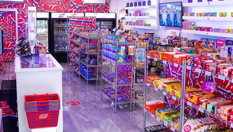 dank mart toronto