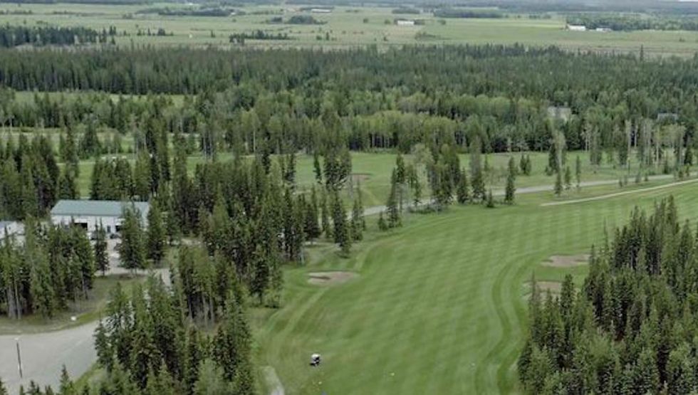 alberta golf course for sale