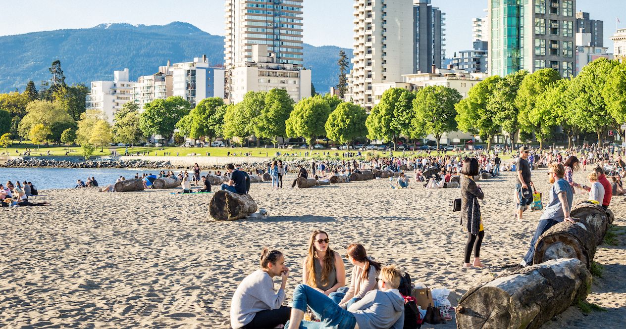 Here's where you can legally drink alcohol in Vancouver parks this summer