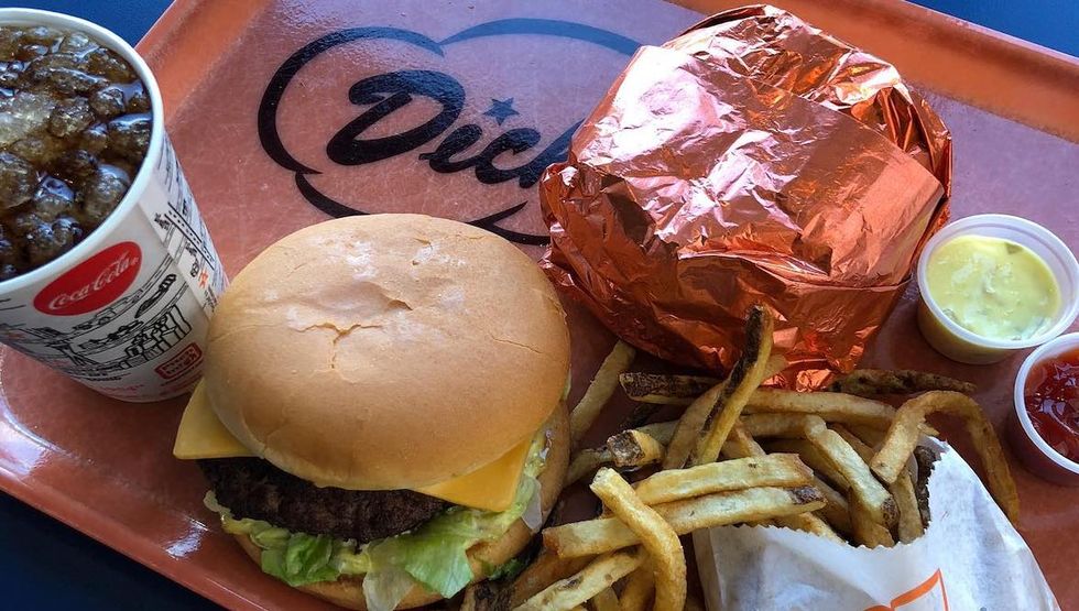 dick's drive-in