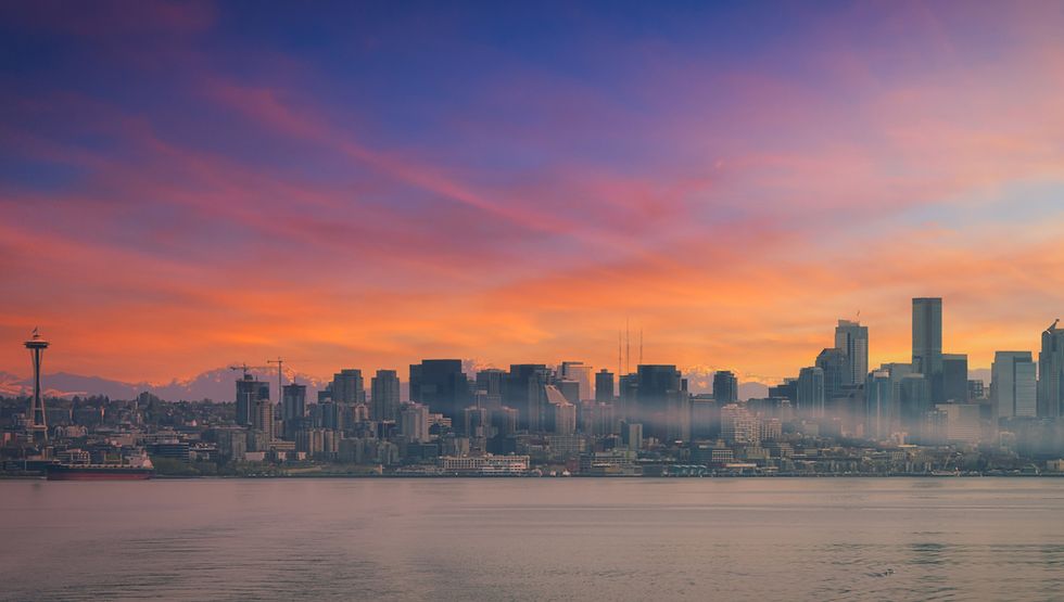 Downtown,Seattle,From,The,Lower,Queen,Anne,Neighborhood,To,The daylight saving