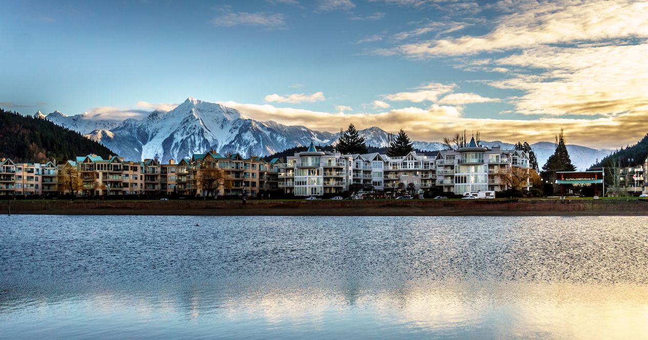 8 beautiful BC destinations to see before winter ends