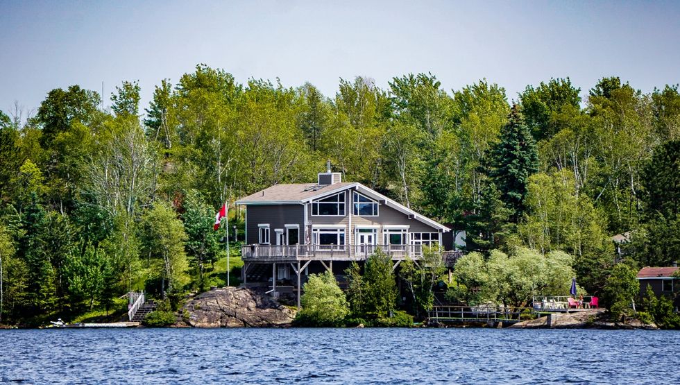 cottages in ontario