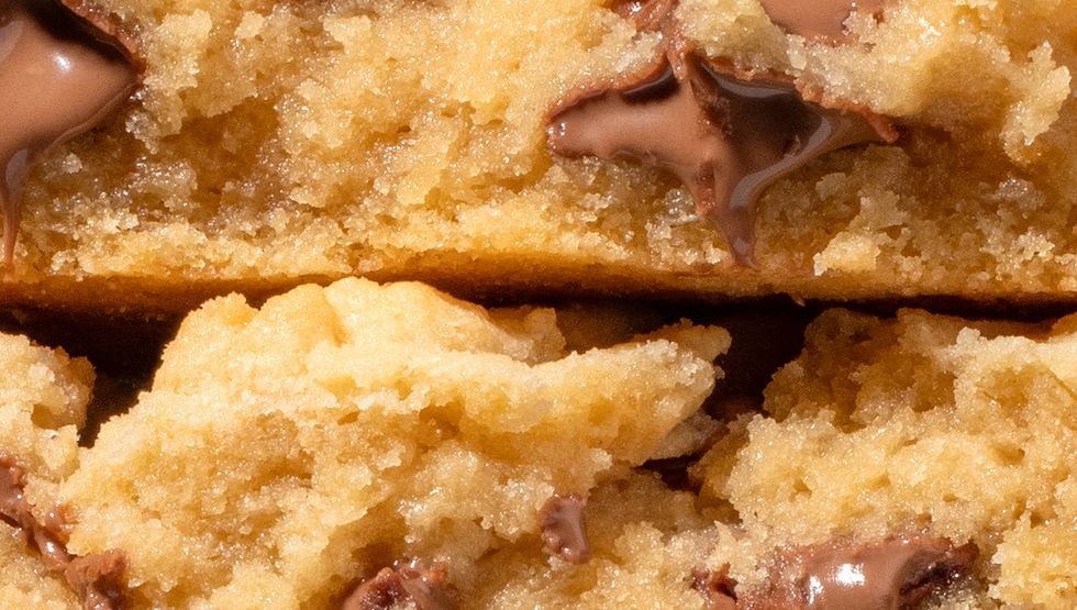 crumbl cookies bc