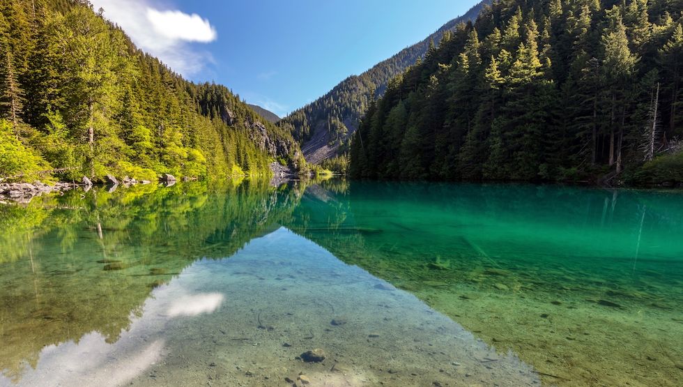 turquoise lakes british columbia