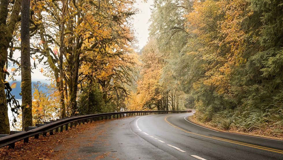 scenic drives british columbia coast fall 2024