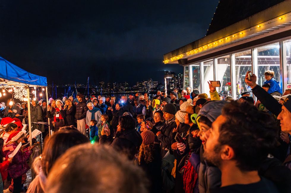 winter market vanier park