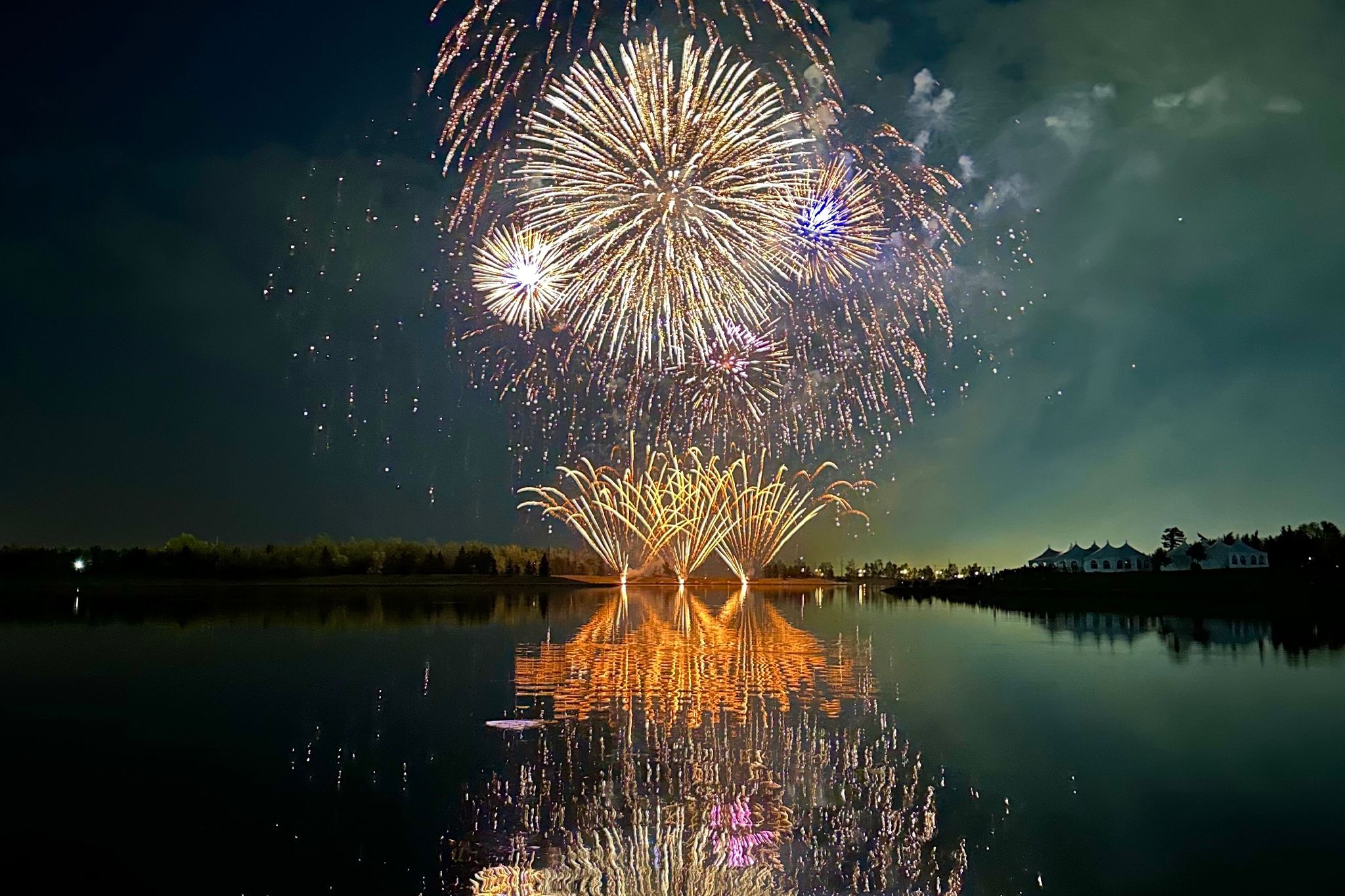 Here’s where to watch New Year’s Eve fireworks in and around Calgary