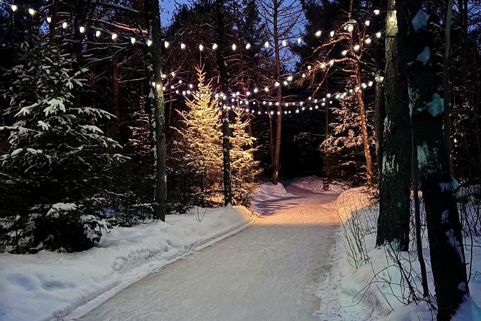 icelynd skating trails