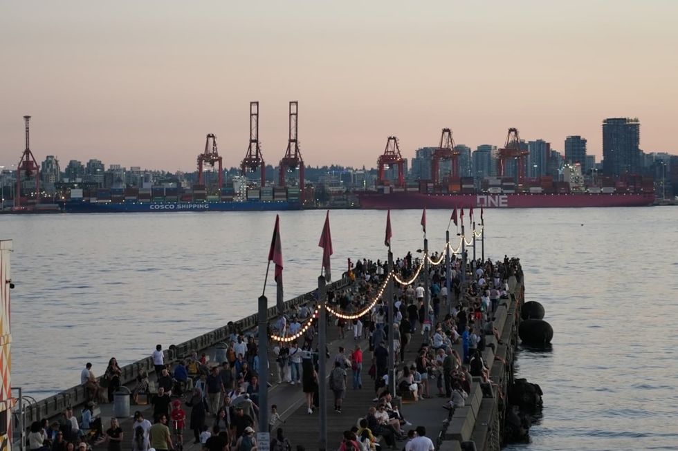 shipyards night market