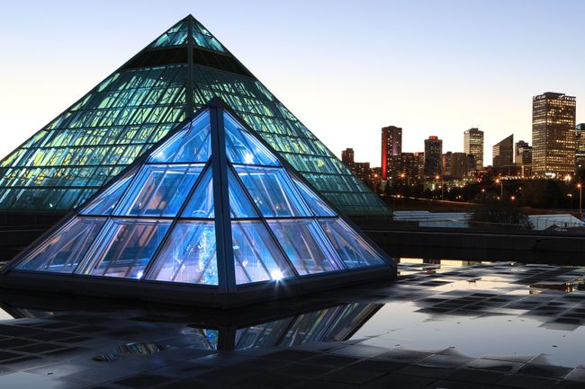 muttart conservatory