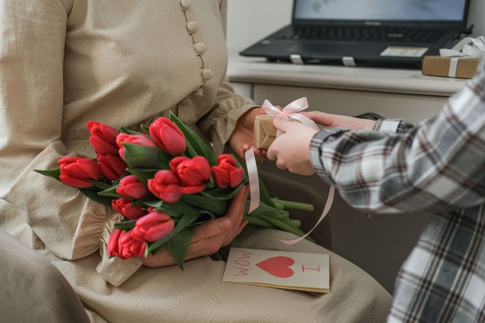 mothers day flowers edmonton
