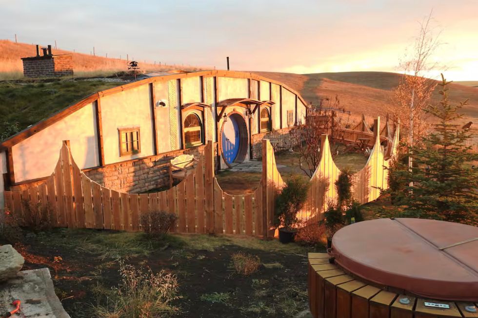 Exterior of the Hobbit House Airbnb in Three hills, Alta.
