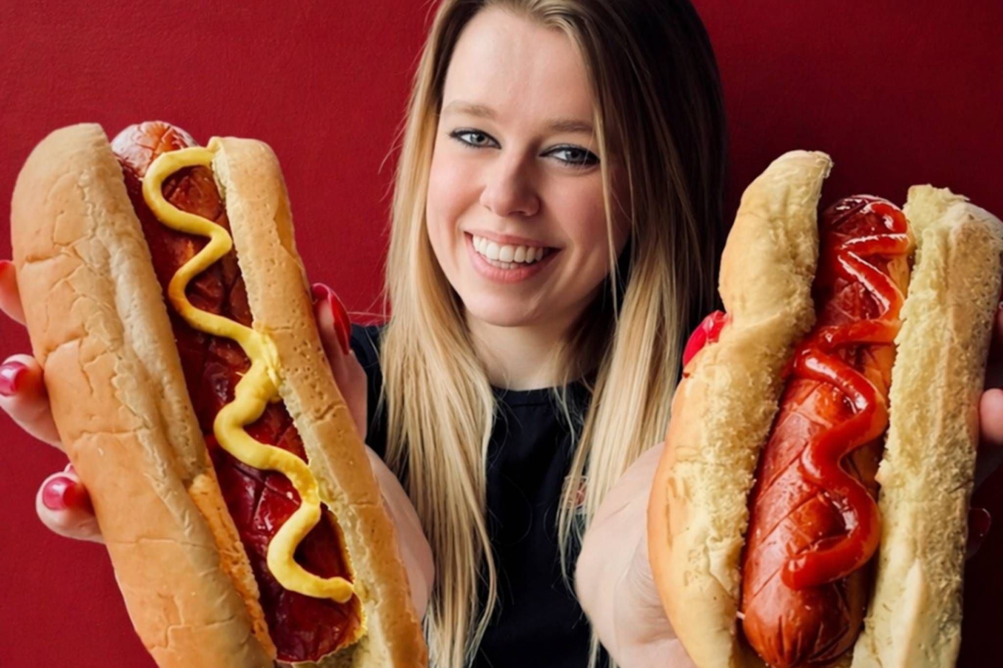 Canadians can enjoy all-you-can-eat hot dogs at St. Louis Bar & Grill this May Canadians can enjoy all-you-can-eat hot dogs at St. Louis Bar & Grill this May