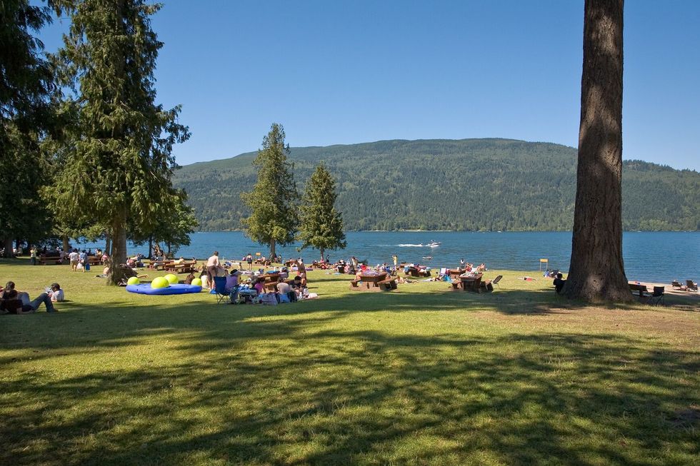 lakes bc