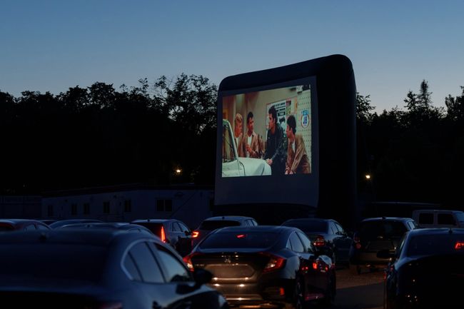 Horizon Drive In