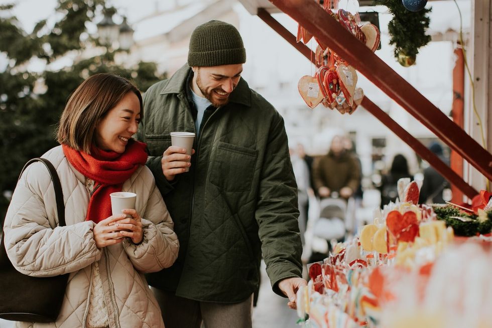 Christmas Market millarville Couple shopping at Christmas market