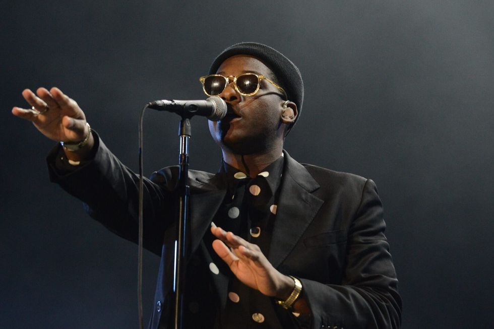 Leon Bridges Leon Bridges performing on stage