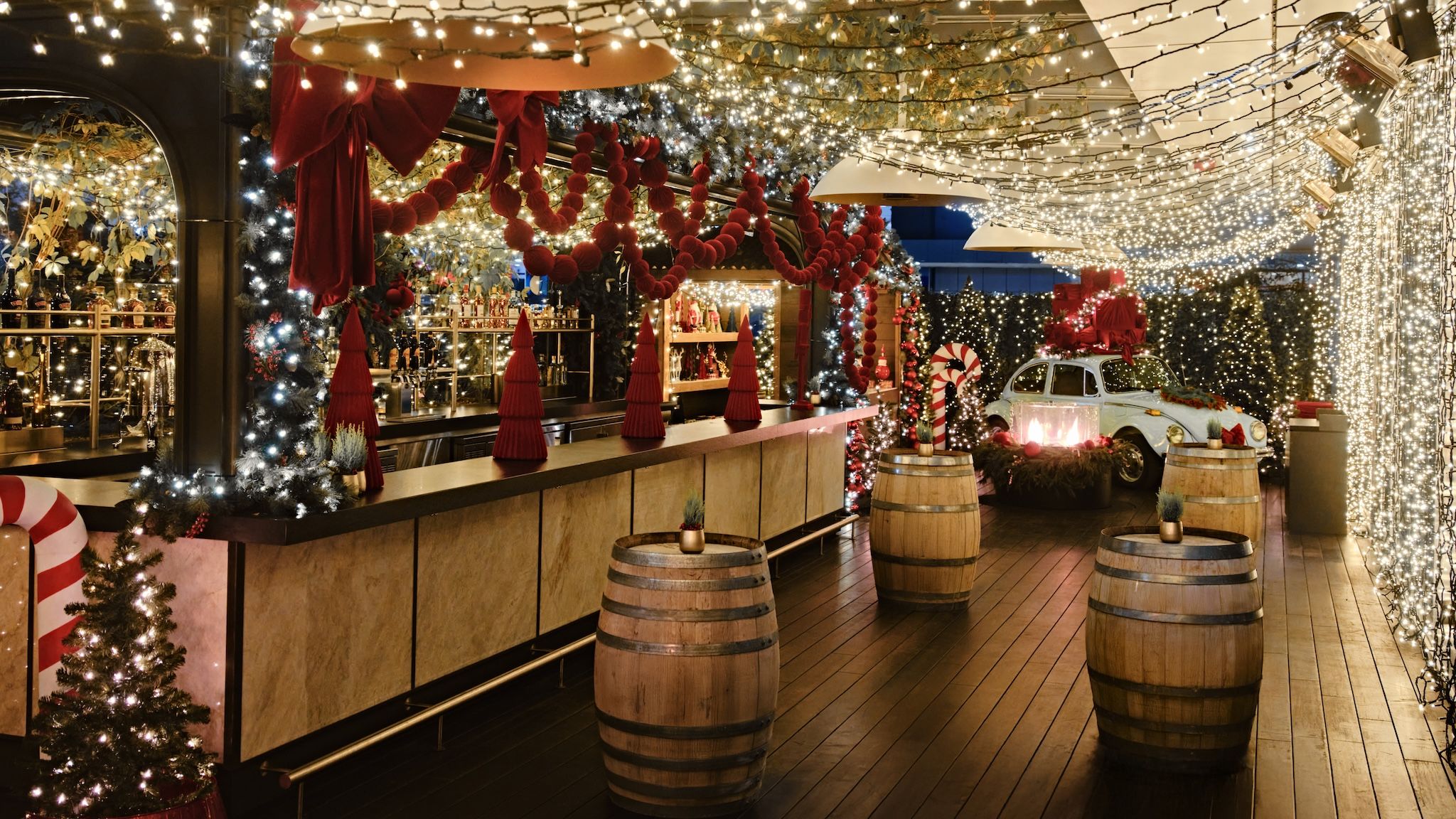A whimsical European-inspired holiday market is coming to this luxurious Toronto hotel