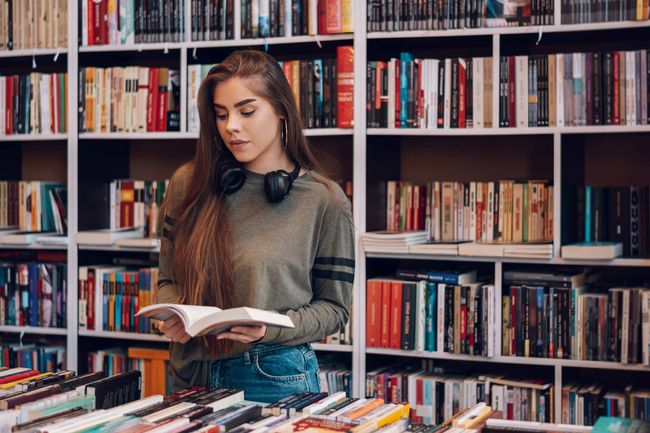 bookstores and cafes edmonton